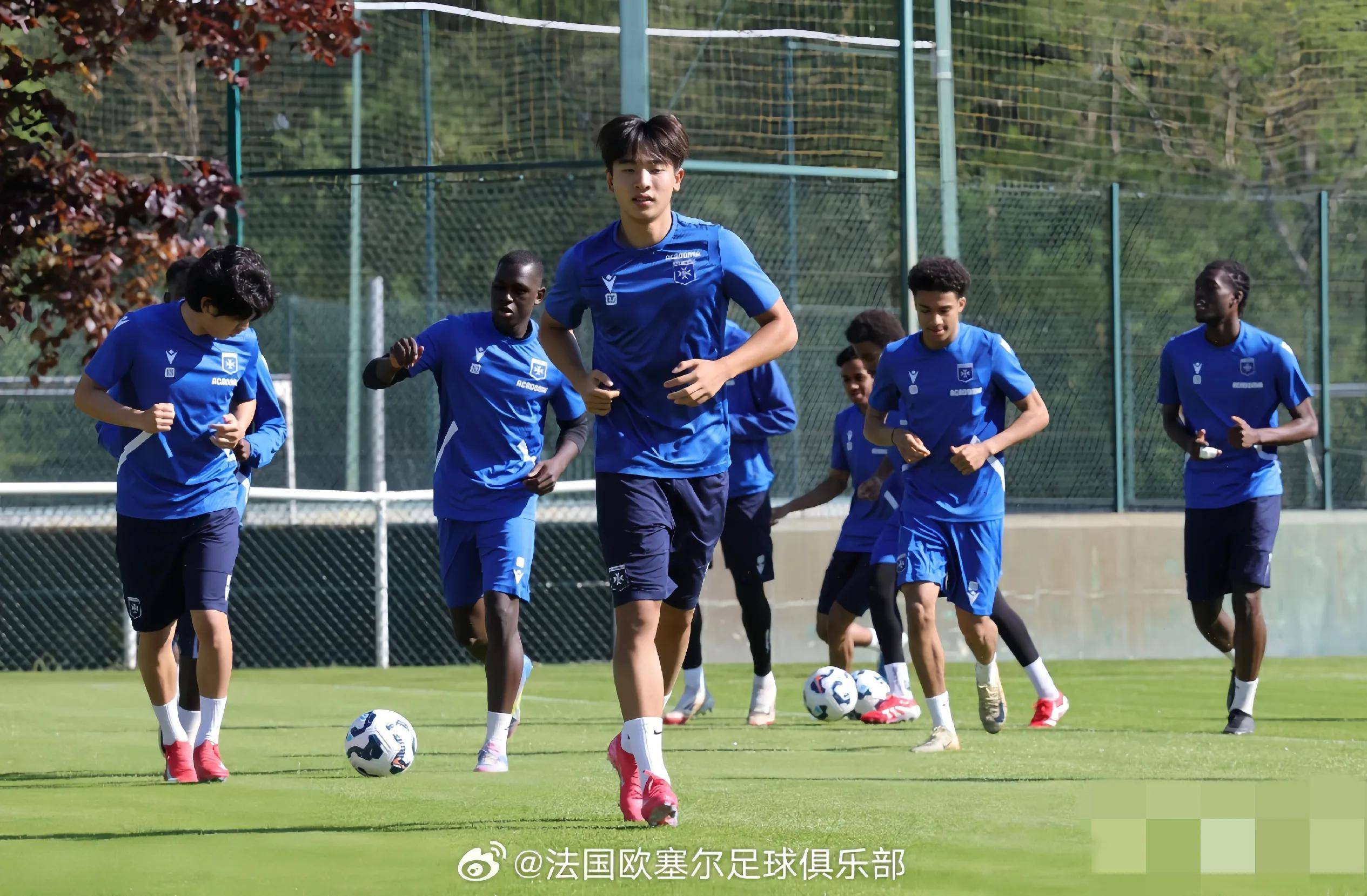 欧塞尔：魏祥鑫身体强壮，或许更适合法甲联赛