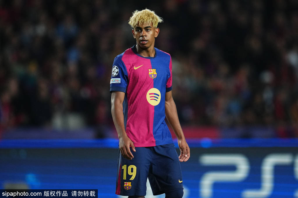 观战台：国米死磕巴萨+枪手巴黎二番战 曼联热刺欲会师