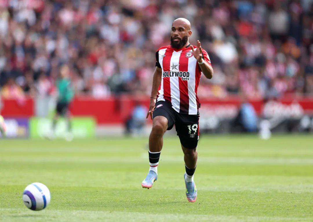 揭秘姆贝莫3大优点吸引曼联！英超冲刺王几乎全勤，射门进步如C罗